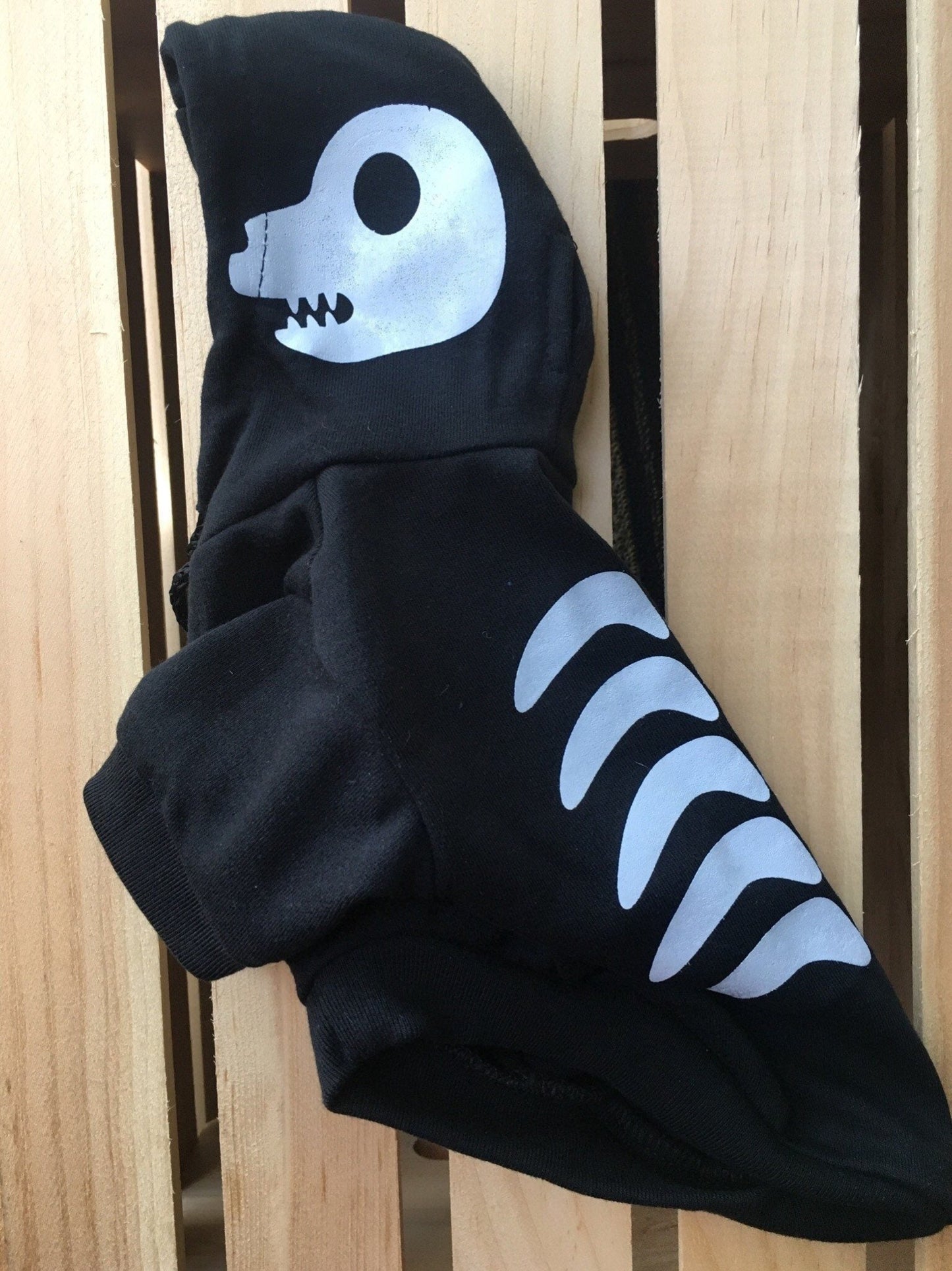 Skeleton dog hoodie - GueyitaMexicana