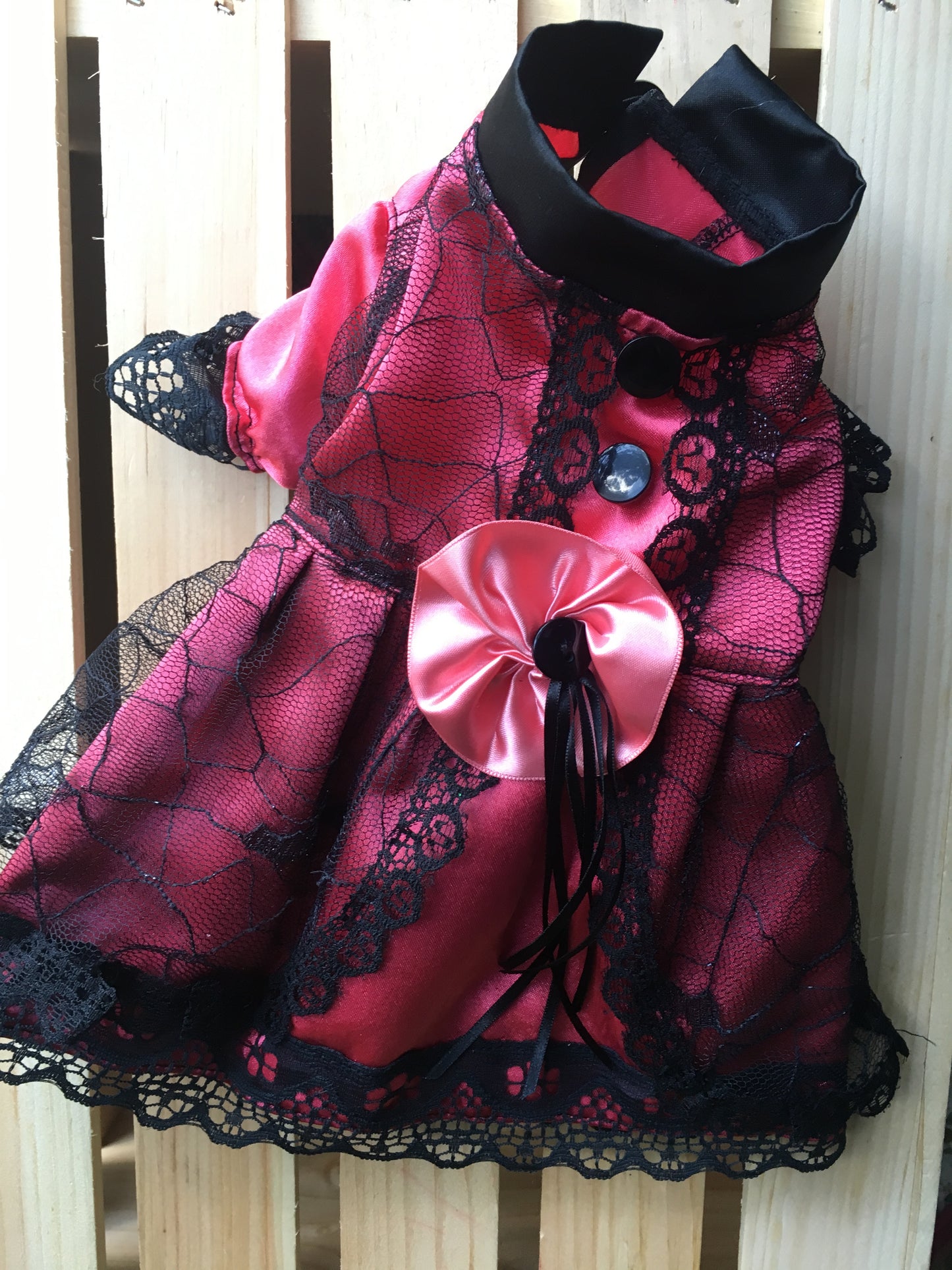 Classic Catrina dog costume