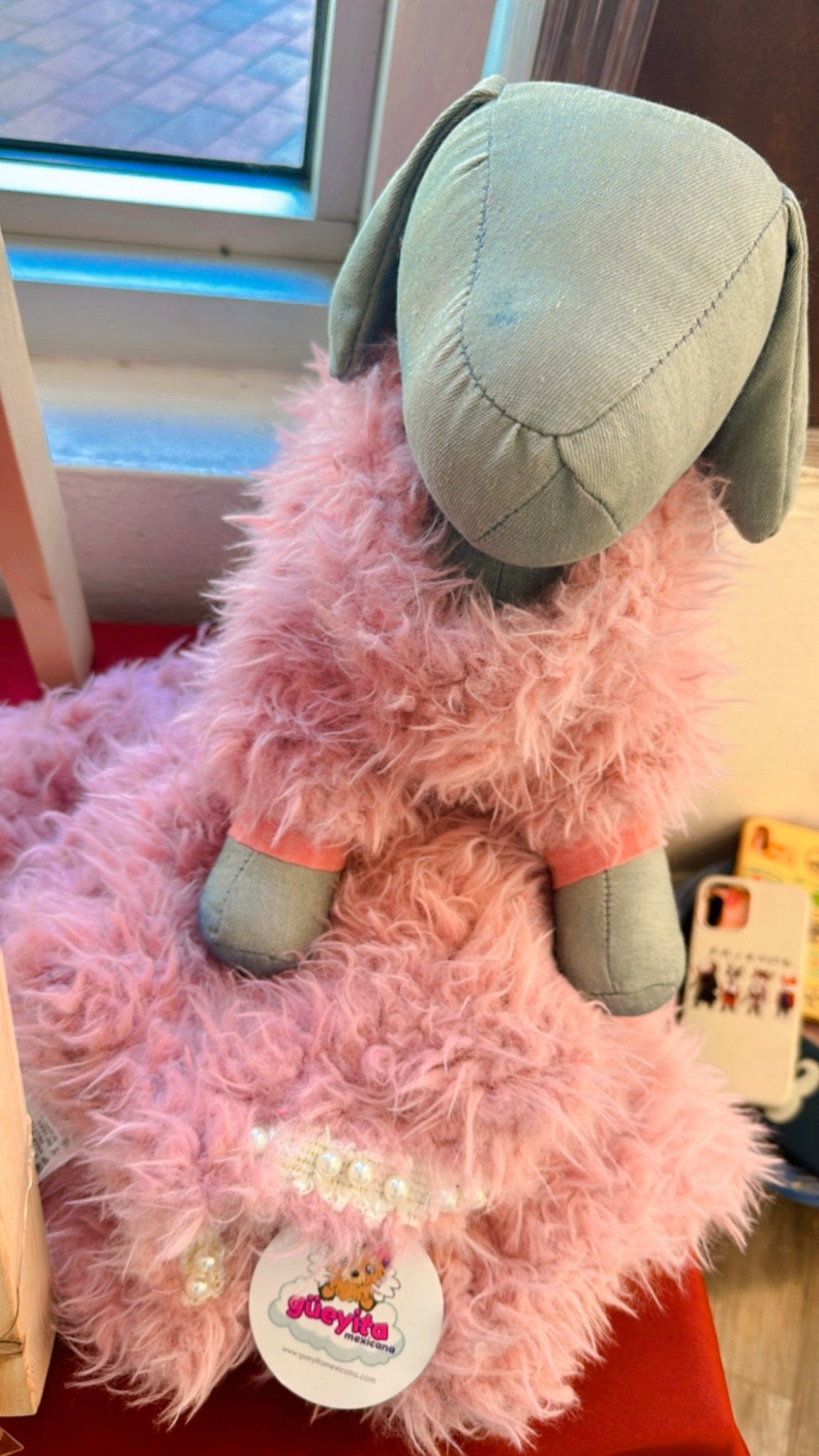 Pink fluffy dog sweater - GueyitaMexicana